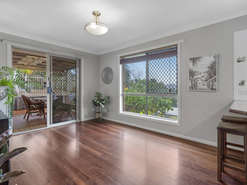 11 Rae Court, Mount Warren Park, QLD 4207 AUS