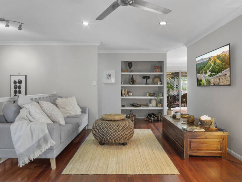 11 Rae Court, Mount Warren Park, QLD 4207 AUS