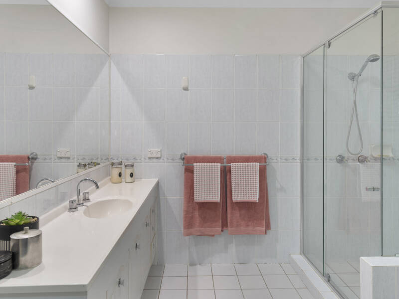 11 Rae Court, Mount Warren Park, QLD 4207 AUS