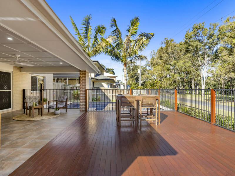 40 Pebble Beach Drive, Windaroo, QLD 4207 AUS