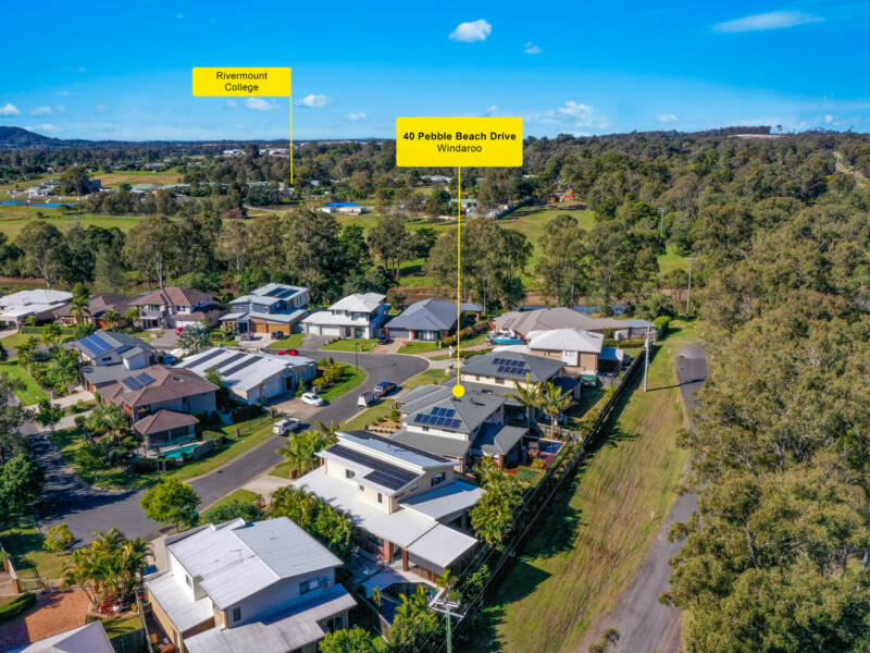 40 Pebble Beach Drive, Windaroo, QLD 4207 AUS