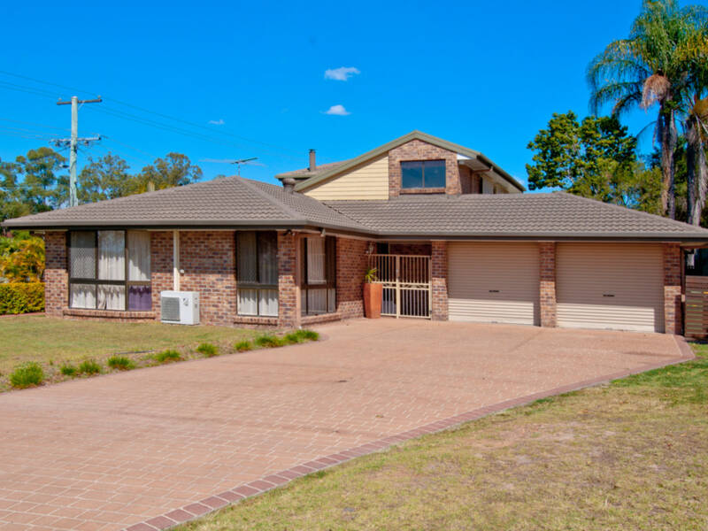 2 Minnie Place, Windaroo, QLD 4207 AUS