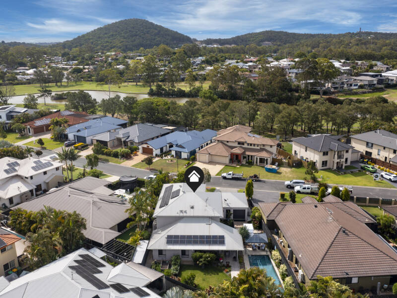 10 The Avenue , Augusta Green, WINDAROO QLD 4207 The Property Hub