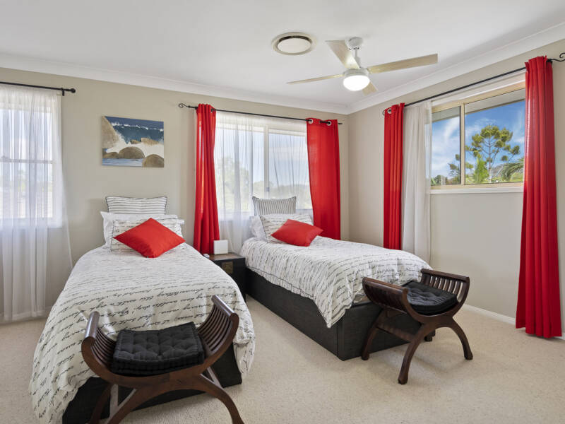 34 Anna Louise Terrace, Windaroo, QLD 4207 AUS