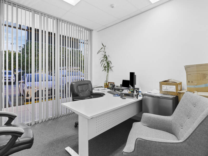 1/3990 Pacific Highway, Loganholme, QLD 4129 AUS