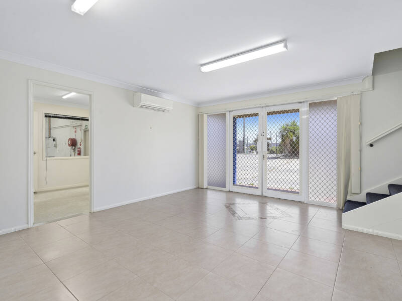 2/16 Maiella Street, Stapylton, QLD 4207 AUS
