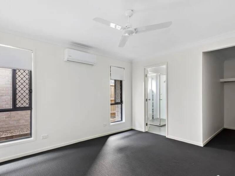 22 Daybreak Street, Yarrabilba, QLD 4207 AUS