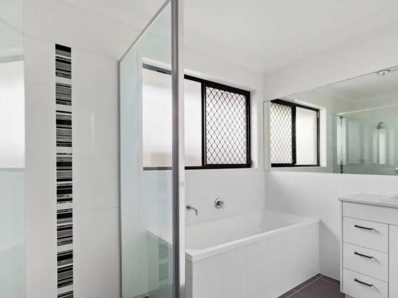 22 Daybreak Street, Yarrabilba, QLD 4207 AUS