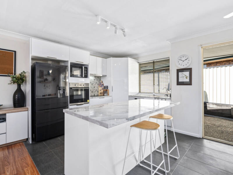 15 Stoten Street, Eagleby, QLD 4207 AUS