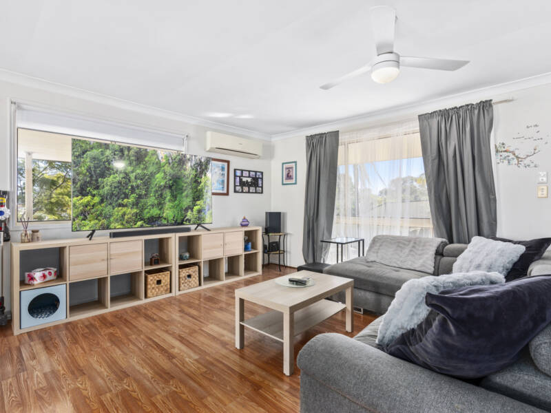 15 Stoten Street, Eagleby, QLD 4207 AUS