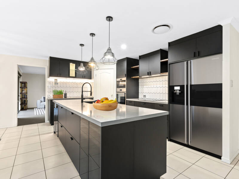 31-33 Avocet Court, Greenbank, QLD 4124 AUS
