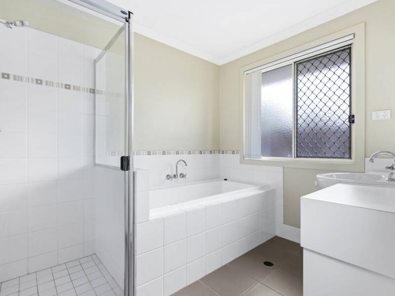 14 Rawson Court, Holmview, QLD 4207 AUS