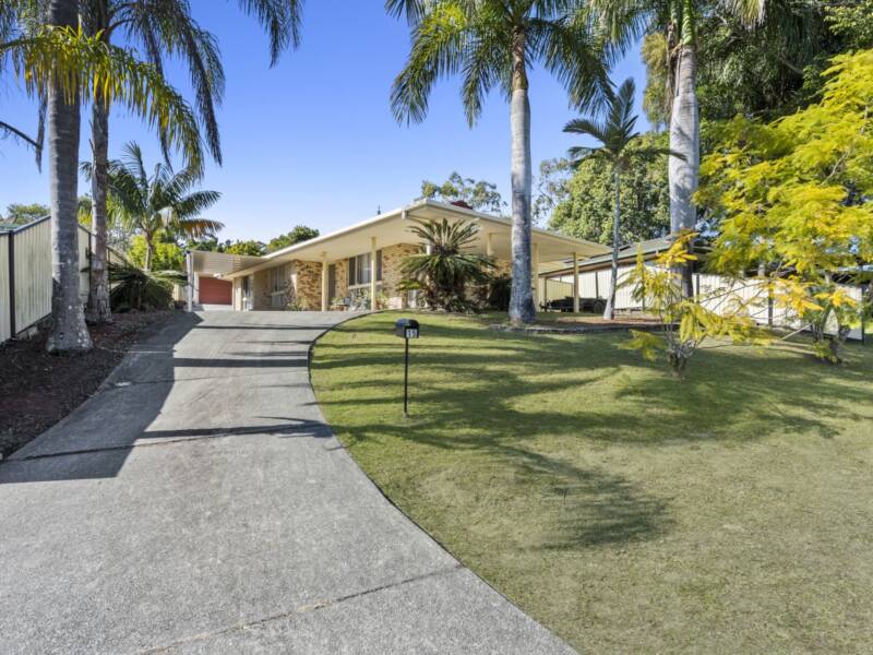 15 Stoten Street, Eagleby, QLD 4207 AUS
