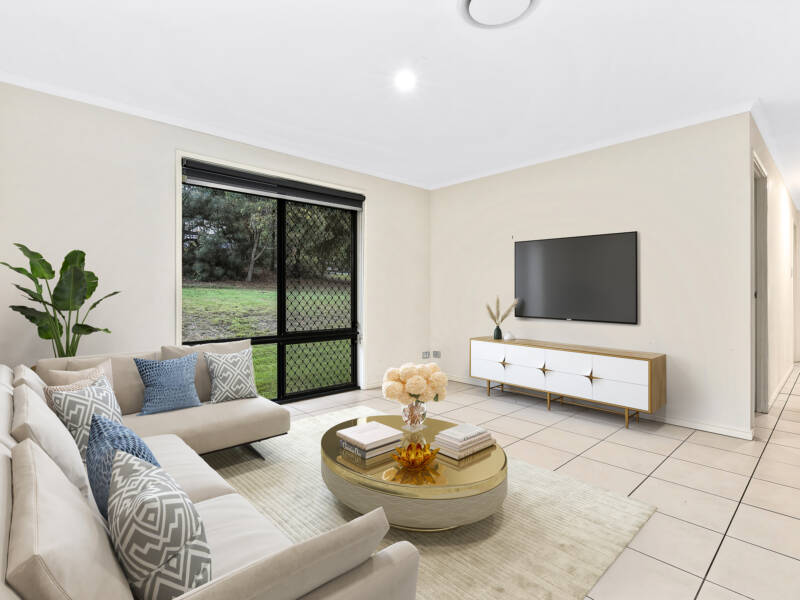 31-33 Avocet Court, Greenbank, QLD 4124 AUS
