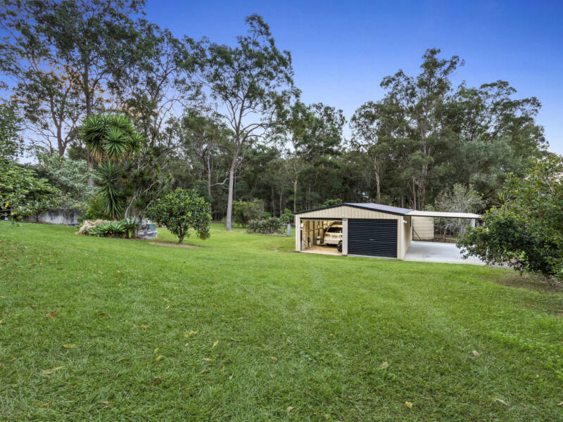 31-33 Avocet Court, Greenbank, QLD 4124 AUS