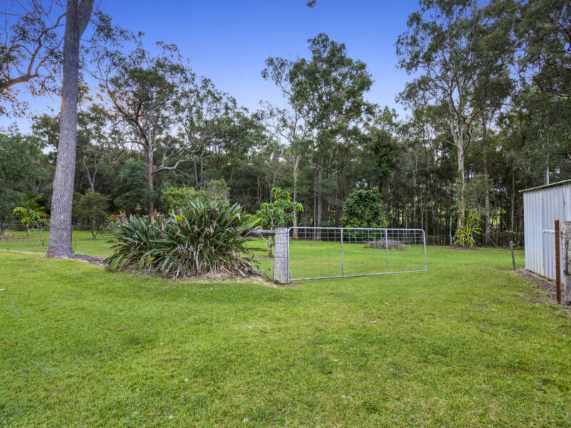 31-33 Avocet Court, Greenbank, QLD 4124 AUS