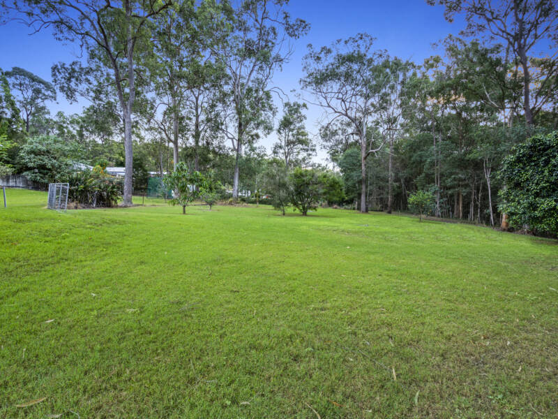 31-33 Avocet Court, Greenbank, QLD 4124 AUS