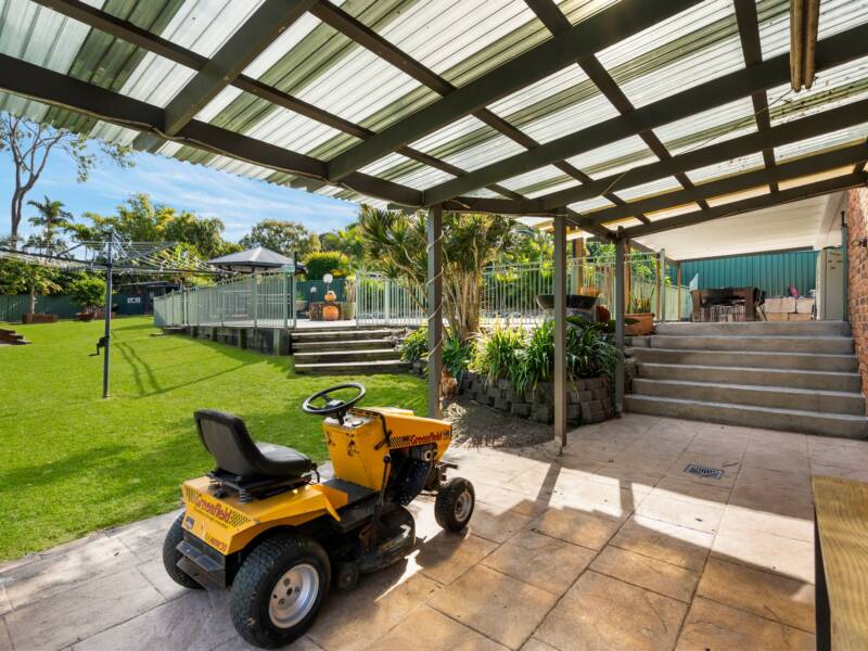 17 Carl Heck Boulevard, Windaroo, QLD 4207 AUS