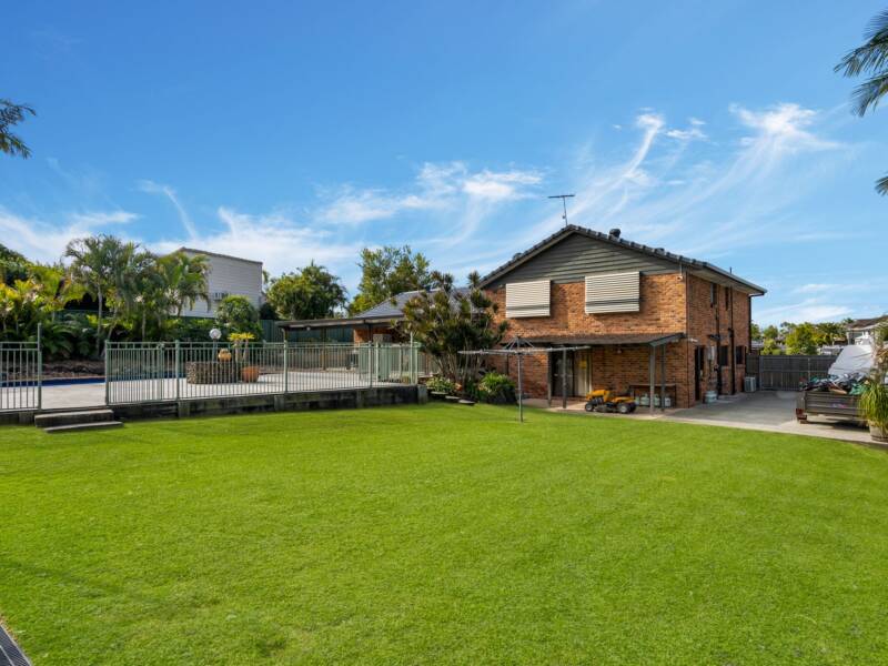 17 Carl Heck Boulevard, Windaroo, QLD 4207 AUS