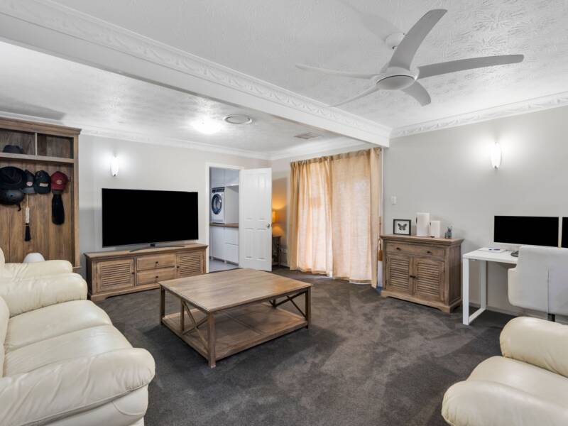 17 Carl Heck Boulevard, Windaroo, QLD 4207 AUS