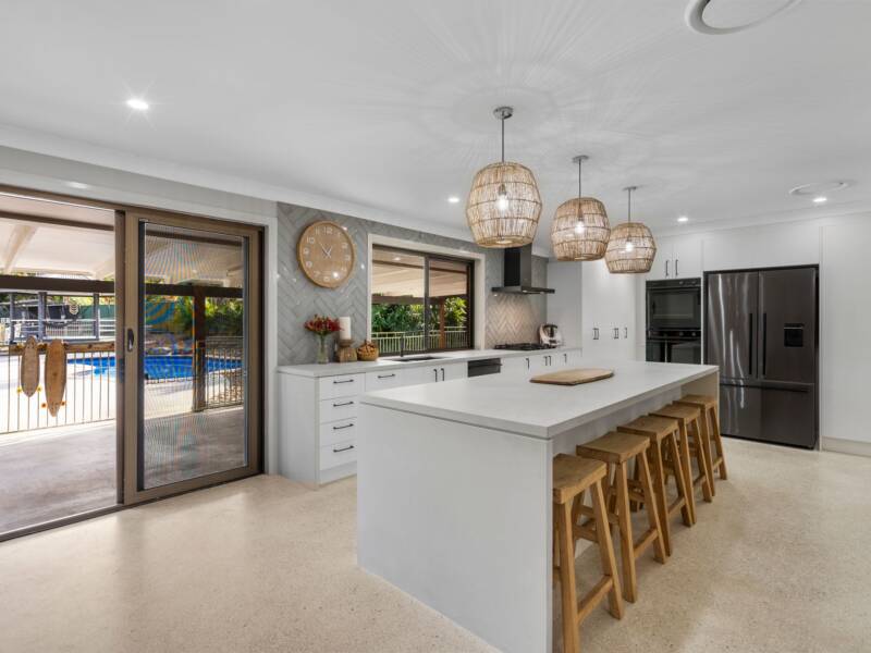 17 Carl Heck Boulevard, Windaroo, QLD 4207 AUS