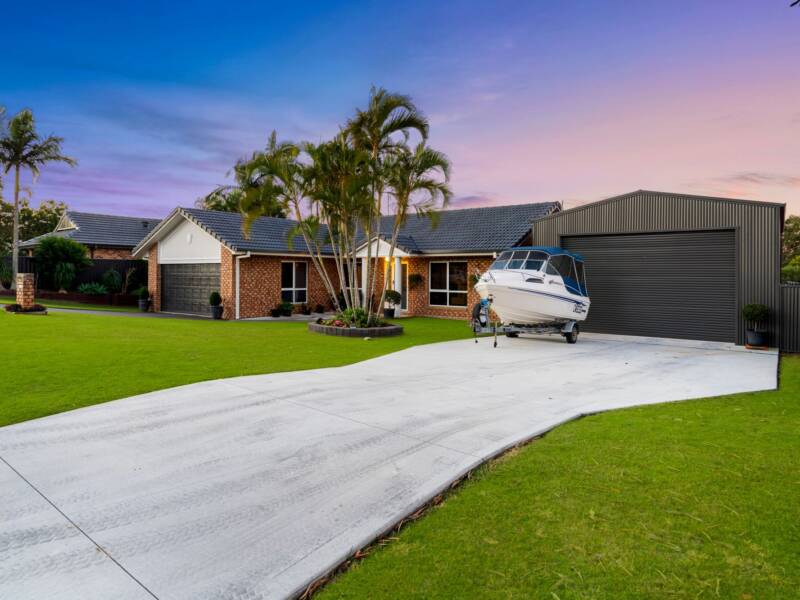 24 Haase Crescent, Ormeau, QLD 4208 AUS