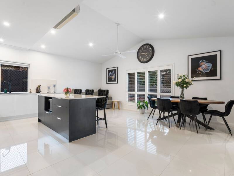 24 Haase Crescent, Ormeau, QLD 4208 AUS