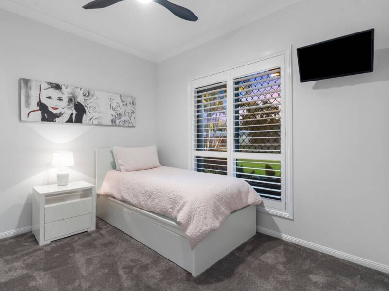 24 Haase Crescent, Ormeau, QLD 4208 AUS