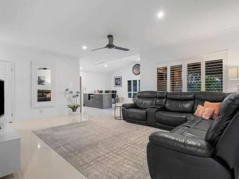 24 Haase Crescent, Ormeau, QLD 4208 AUS
