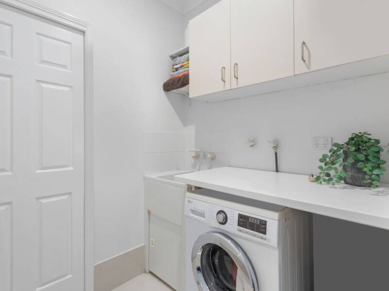 24 Haase Crescent, Ormeau, QLD 4208 AUS