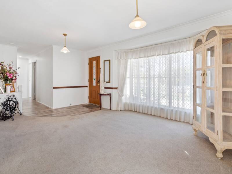 80 Edenlea Drive, Meadowbrook, QLD 4131 AUS
