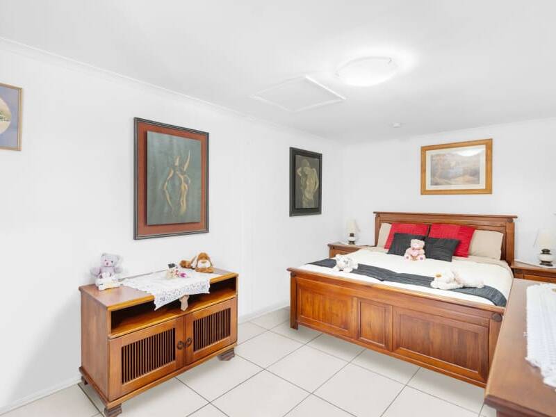 39 Tregana Circuit, Edens Landing, QLD 4207 AUS