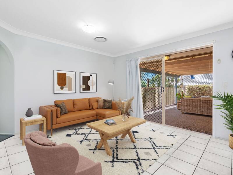 9 Lennon Drive, Windaroo, QLD 4207 AUS