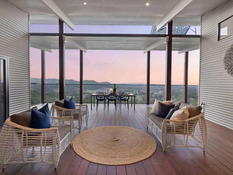 90 Colwill Crescent, Belivah, QLD 4207 AUS
