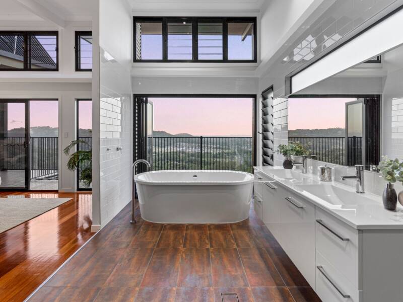 90 Colwill Crescent, Belivah, QLD 4207 AUS