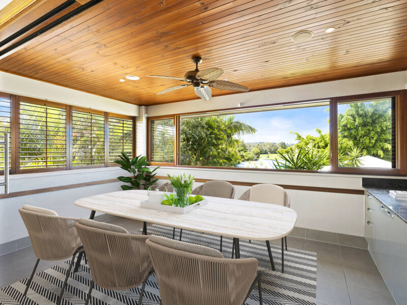 64 Riverside Terrace, Windaroo, QLD 4207 AUS