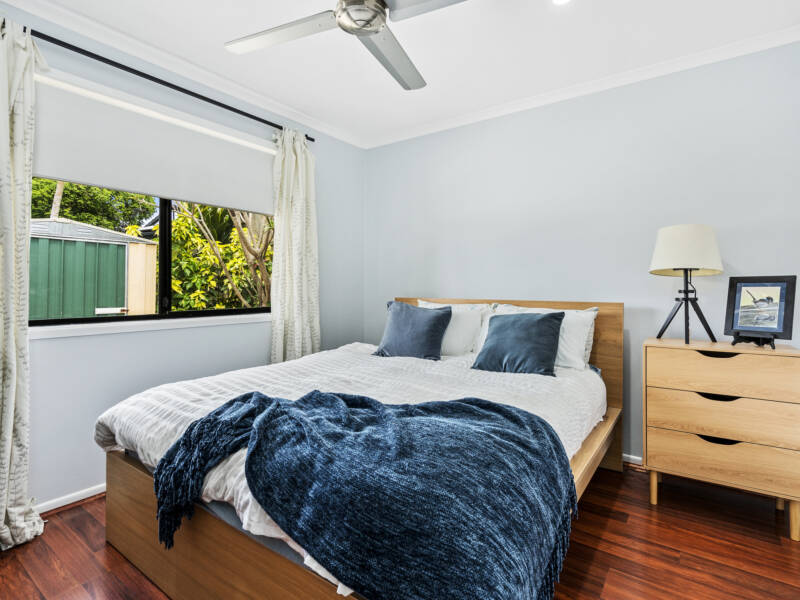 1 Holly Crescent, Windaroo, QLD 4207 AUS