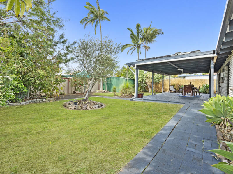 21 Glendevon Crescent, Mount Warren Park, QLD 4207 AUS