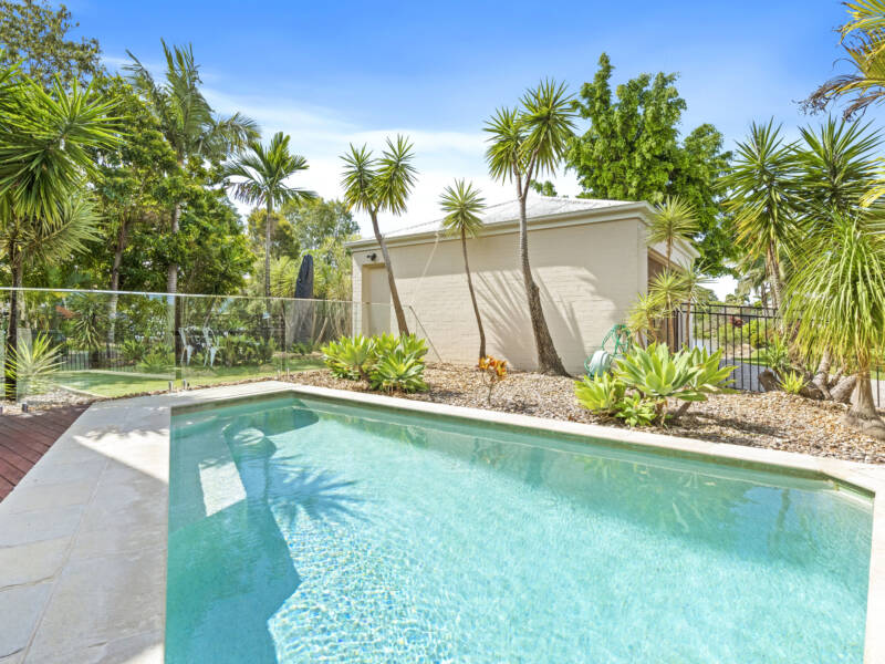 64 Riverside Terrace, Windaroo, QLD 4207 AUS