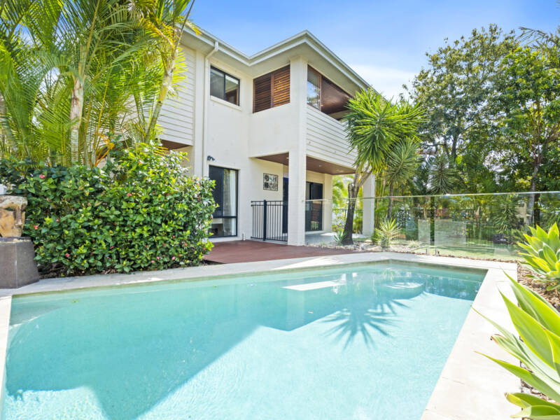 64 Riverside Terrace, Windaroo, QLD 4207 AUS