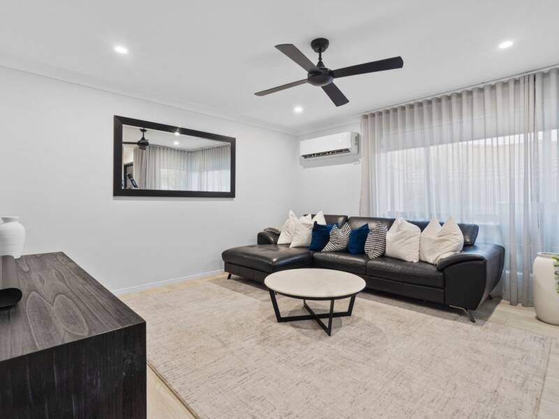 31 Jaxson Terrace, Pimpama, QLD 4209 AUS