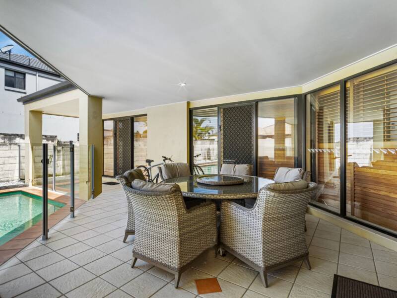 62 Audrey Avenue, Helensvale, QLD 4212 AUS