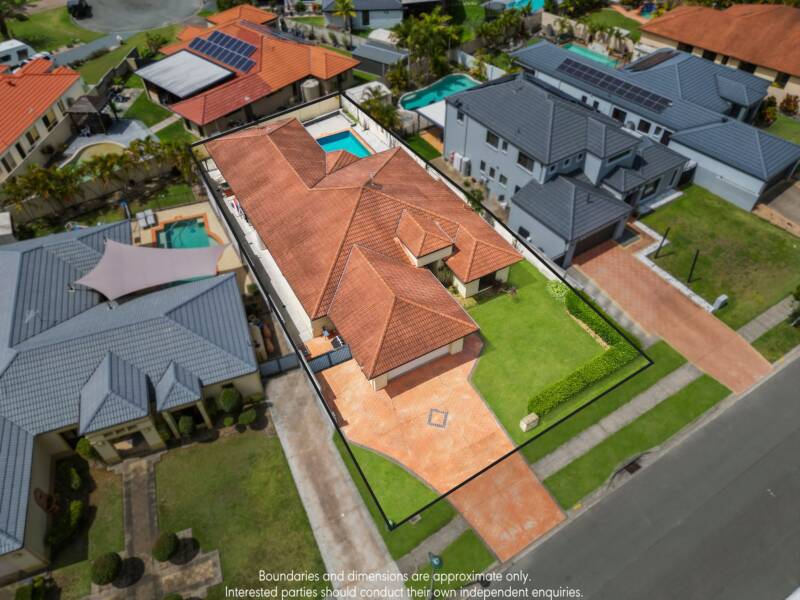 62 Audrey Avenue, Helensvale, QLD 4212 AUS