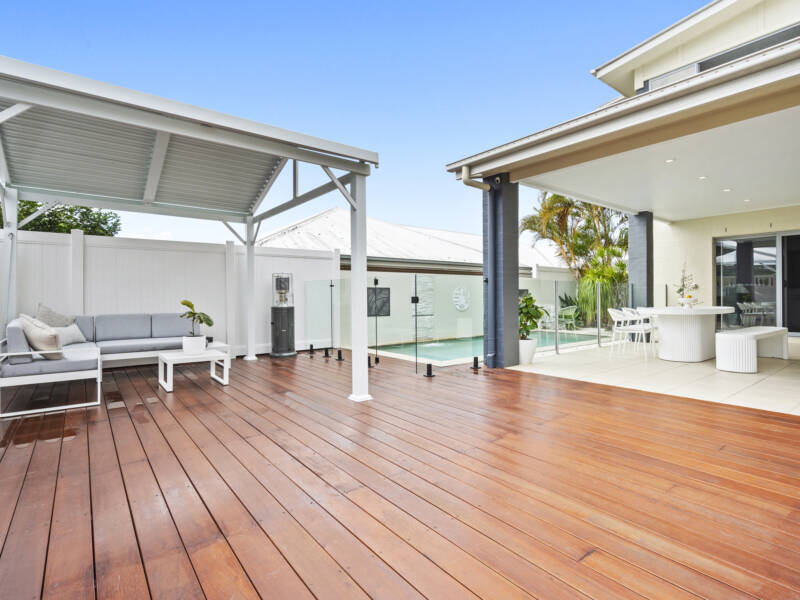47 Long Island Drive, Windaroo, QLD 4207 AUS