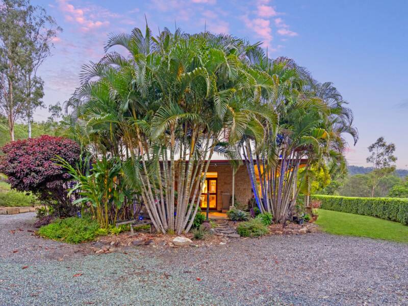 237 Veivers Road, Cedar Creek, QLD 4207 AUS