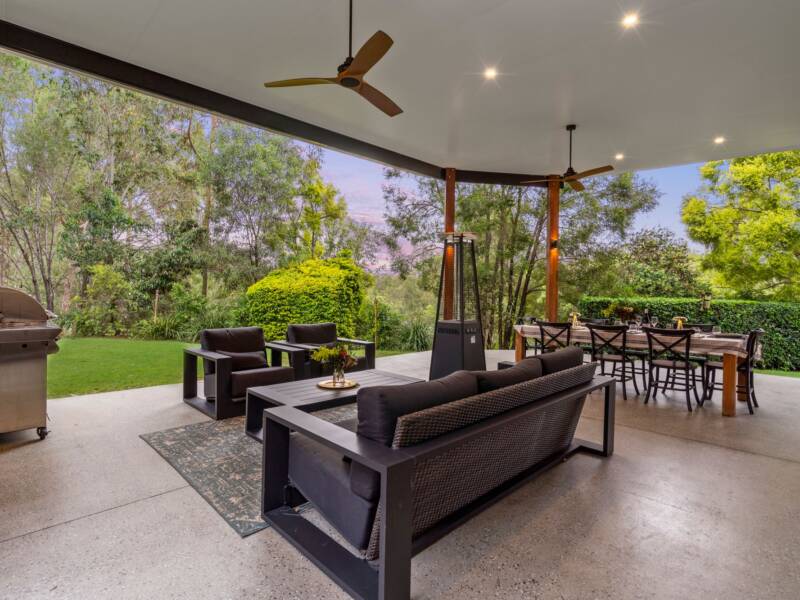237 Veivers Road, Cedar Creek, QLD 4207 AUS