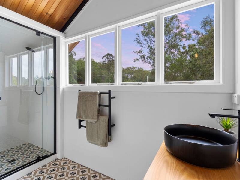 237 Veivers Road, Cedar Creek, QLD 4207 AUS