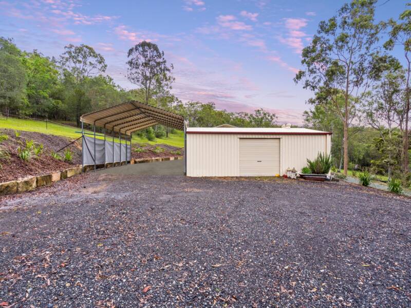 237 Veivers Road, Cedar Creek, QLD 4207 AUS