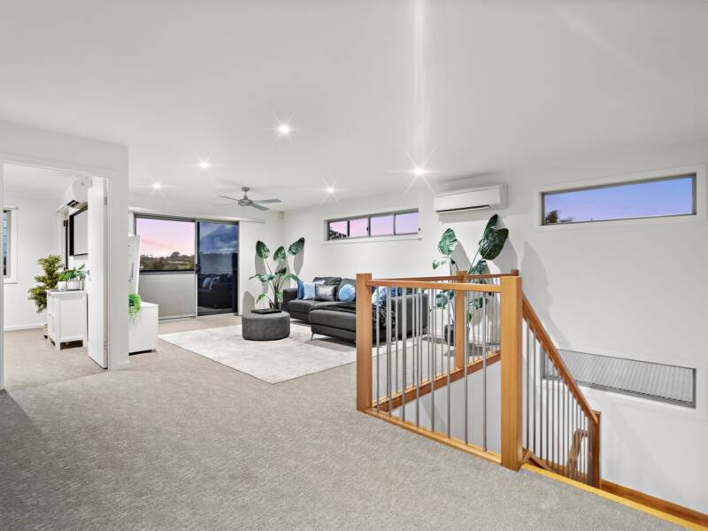 12 Riviera Court, Windaroo, QLD 4207 AUS