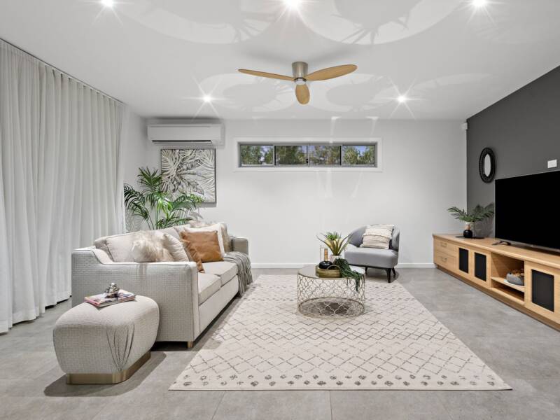 12 Riviera Court, Windaroo, QLD 4207 AUS
